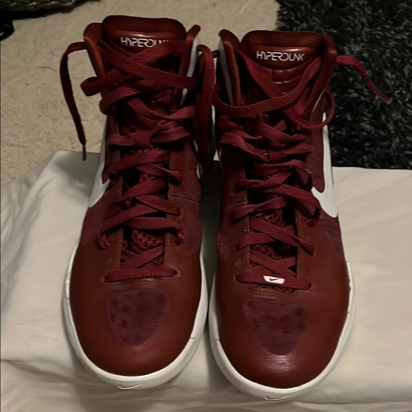 Nike Hyperdunk men’s basketball shoes - Picture 5 of 6